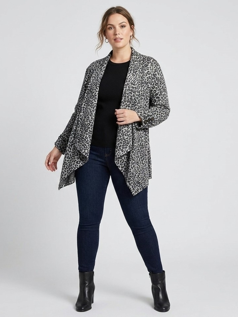 Peck & Peck Black and Gray Animal Print Patterned Knit Cardigan 1X